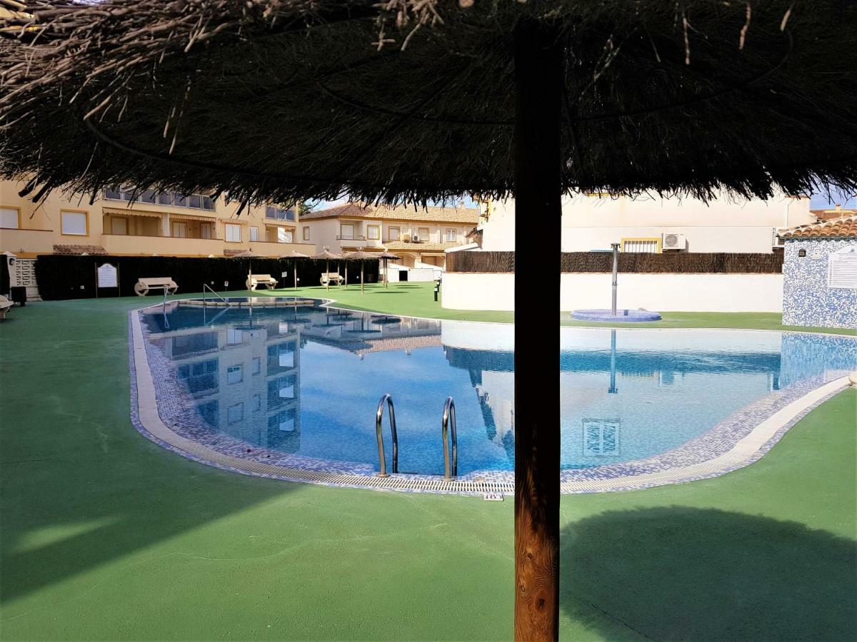 Con Piscina En Nova Appartement *