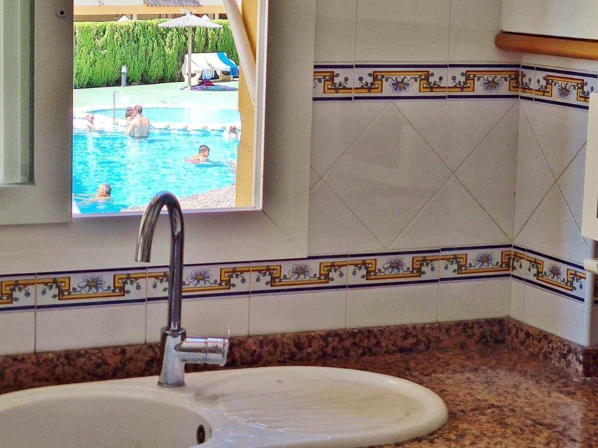 Con Piscina En Nova Apartment