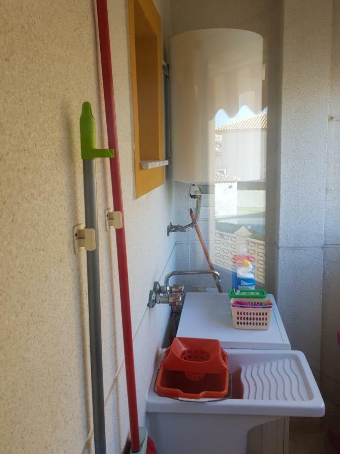 Con Piscina En Nova